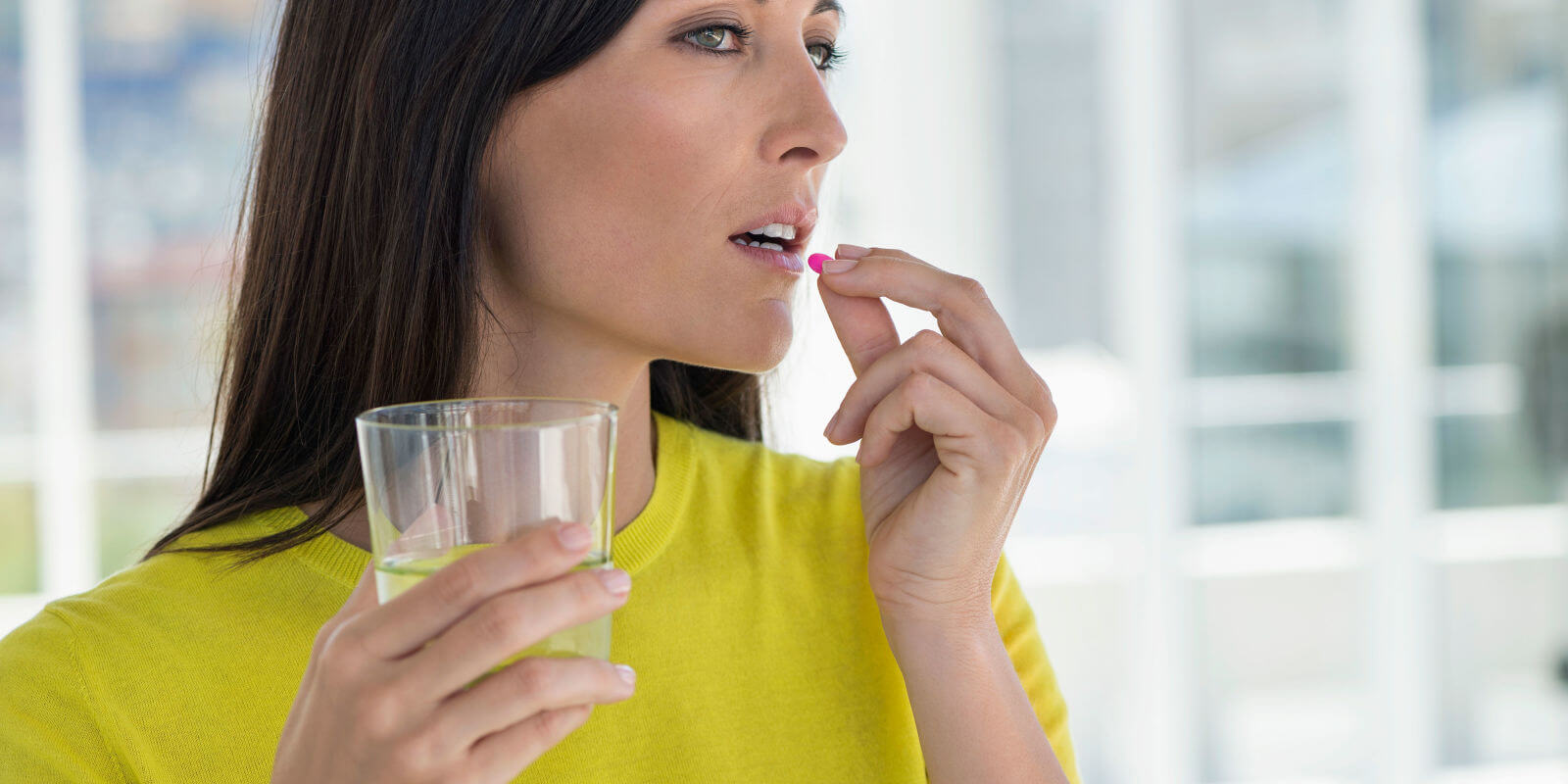 Zena uzima antibiotik